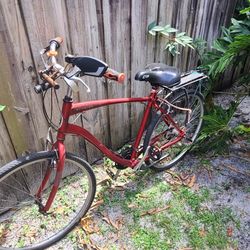 Schwinn Voyaguer Bicycle 