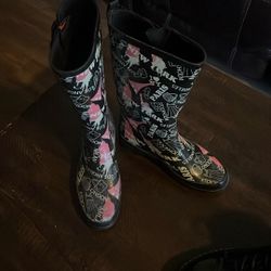 Slightly worn boots, three different pair