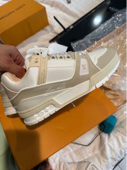 LV sneakers women’s size 6.5