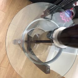 2 Pics Living Room Set Used No Animal And No Smoke 