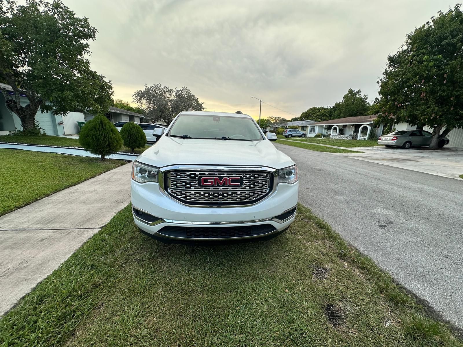 2018 GMC Acadia