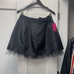 New with Tags Candie’s Brand Black Skirt with Bow 