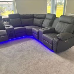 Sectional Sofa 