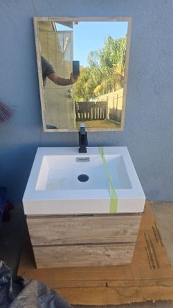 Kubebath bliss bathroom vanity sink and mirror set
