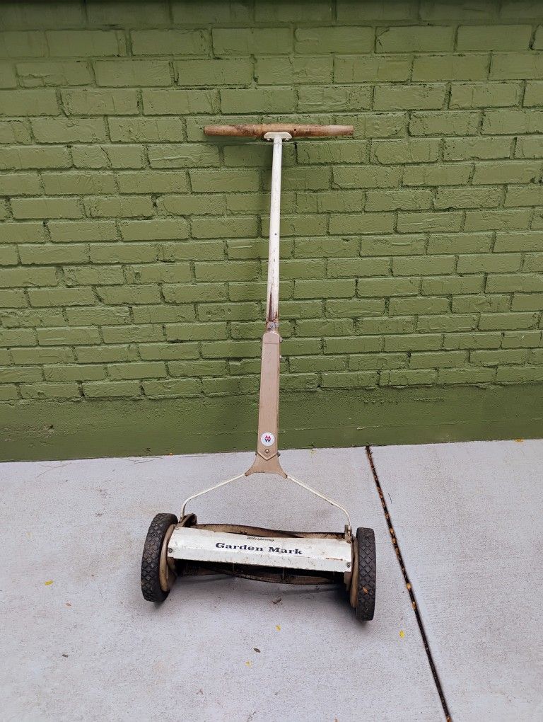 Vintage Manual Lawn Mower