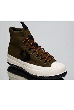 Converse bossy size 8.5 / 9 / 9.5 / 10