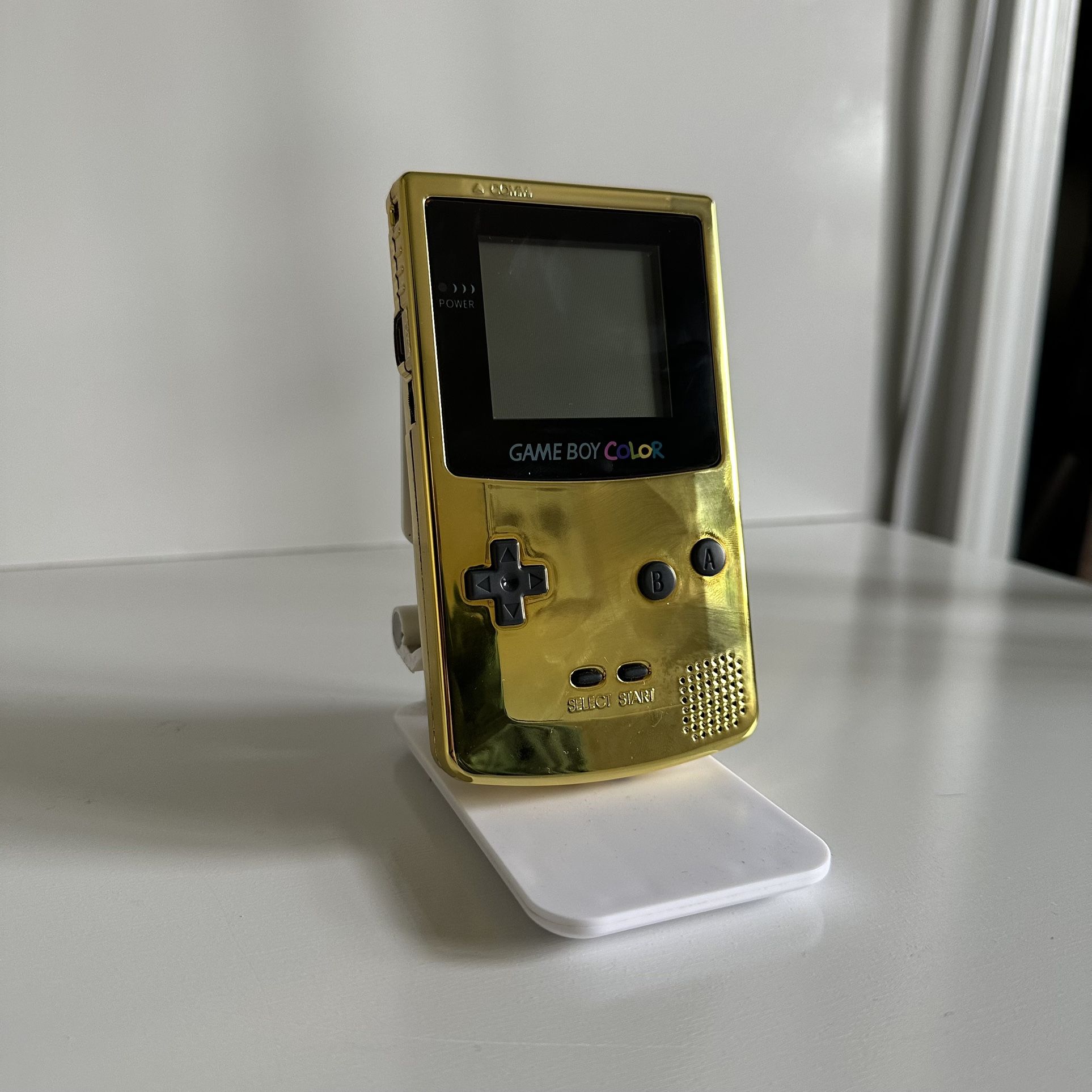 Nintendo Game Boy Color - Liquid Gold Chrome
