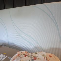 Cal King Tempur-Pedic Mattress with Adjustable Base And Two Remotes    BEST OFFER!!!