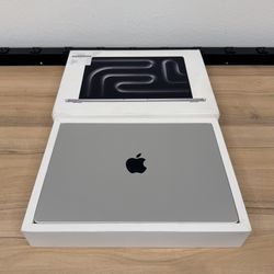 14" MacBook Pro M3 Pro 11 Core*512GB SSD*18GB RAM 