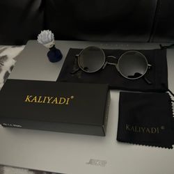 Gojo Cosplay Glasses With Figurine