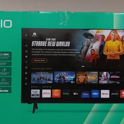43" Screen Led Smart TV By Vizio.  Hulu Pandora Netflix YouTube And Much More 