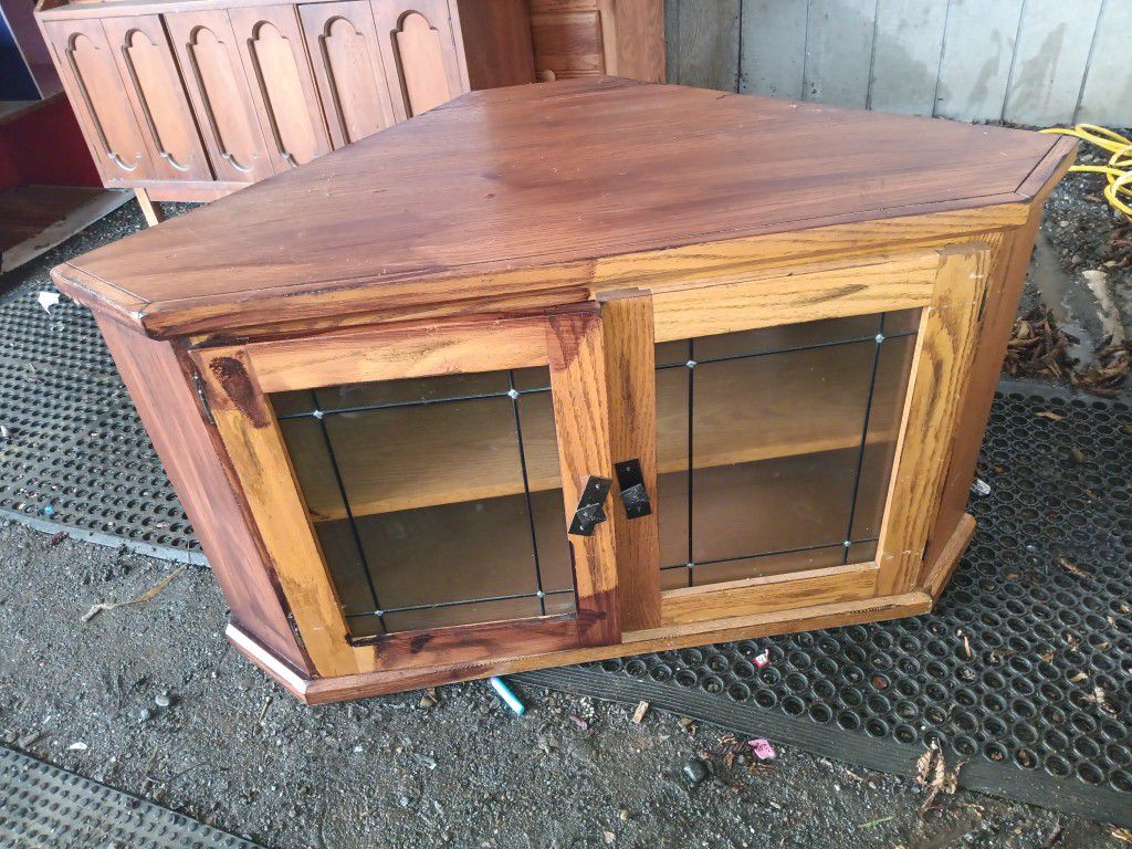 Wood Corner Tv/entertainment Stand 