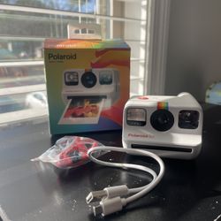 Polaroid Go
