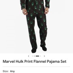 New In Bag Marvel Hulk Print Flannel Pajama Set, Size L