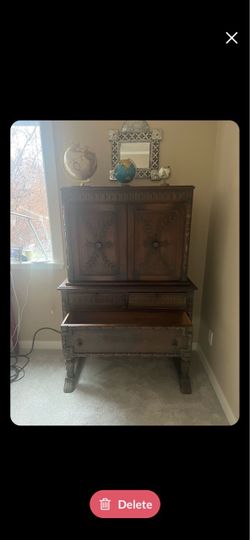 Wood Hutch / Cabinet