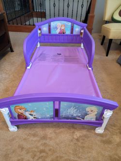 Disney Frozen Toddler Bed