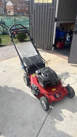 TORO SELF PROPELLED MOWER