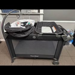 Pamo Babe 4-in-1 Baby Playard with Bassinet & Changing Table for Newborn