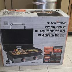 22" Blackstone Griddle with hood - New In Box