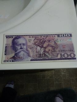 Vintage 100 pesos