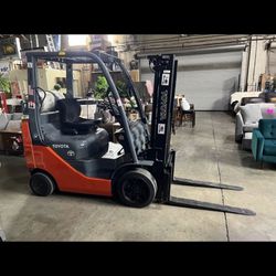 Forklift Toyota Model 8 5000 Lb 2 Stage