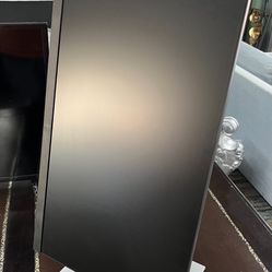 HP computer monitor swivel