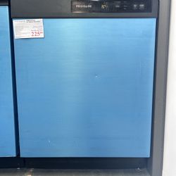 New Frigidaire 24” Built In Dishwasher In Stainless Steel 