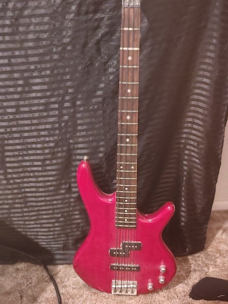 Ibanez SR200 Base Guitar