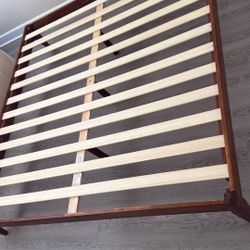King Size Platform  Wooden Bedframe 