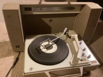 Retro Record Player
