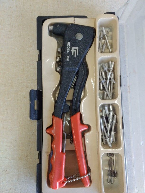 Rivet Tool In Box Does Four Different Sizes