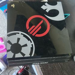 Limited edition PS4 Star wars with controller! 