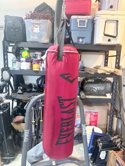 Everlast Heavy Punching Bag Red