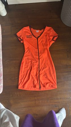 Spirit Halloween Prisoner Costume