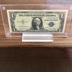 US Currency - $1.00 Series 1935E - Silver Certificate - Star Note!!!