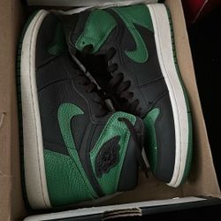 Air Jordan 1 Mid 