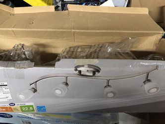 New bathroom vanity light