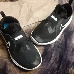 Kids * Nike* Shoes 