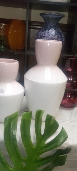 New Pink drip terracotta floor vases thick and elegant made in Portugal