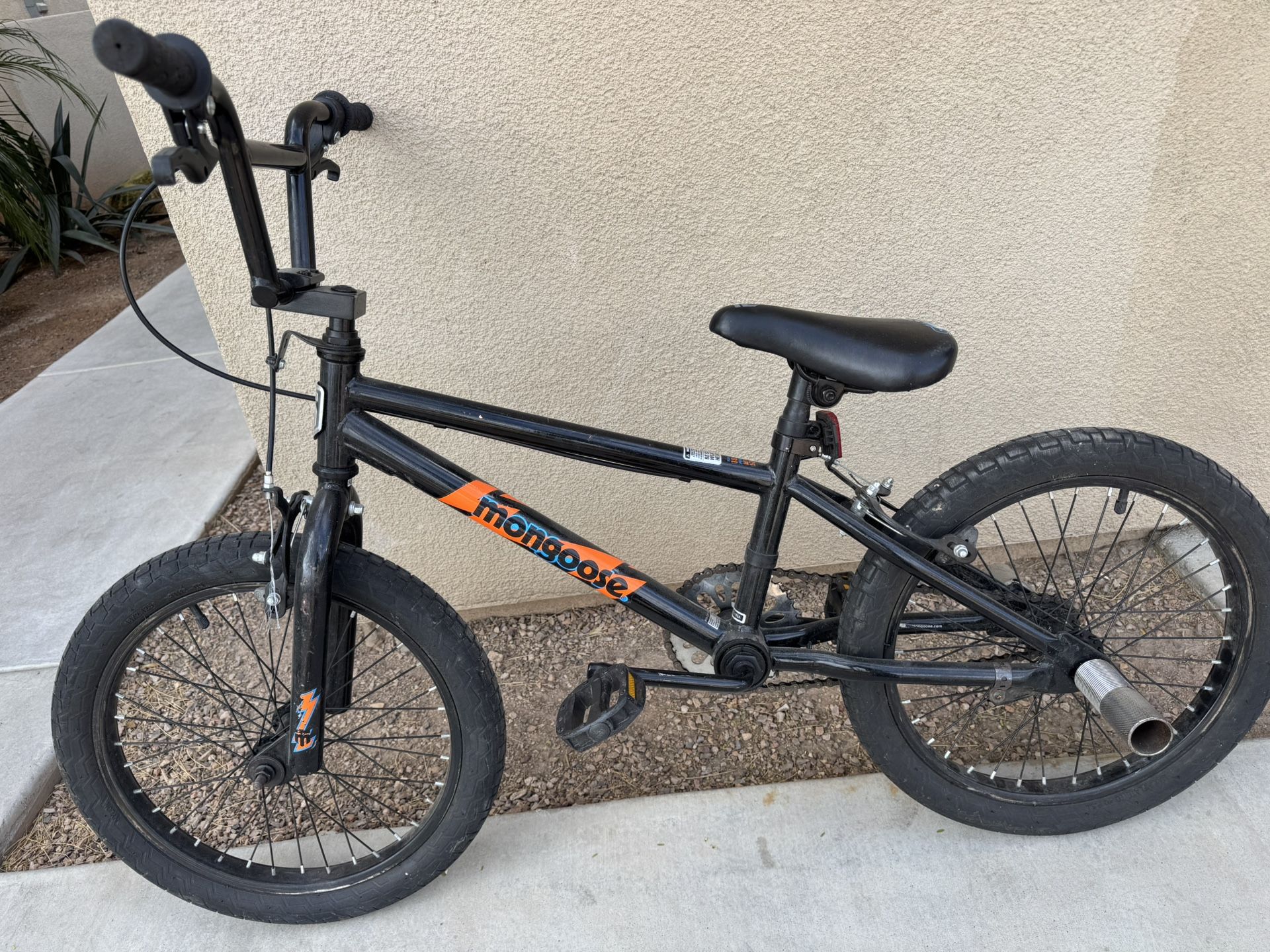 BMX BIKE