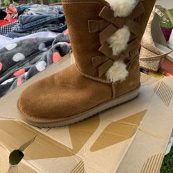 Koolaburra  Boots By Ugg 