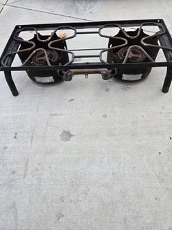 Camp Chef 2 Burner Stove camping Good working condition 


NO FEET sold as is