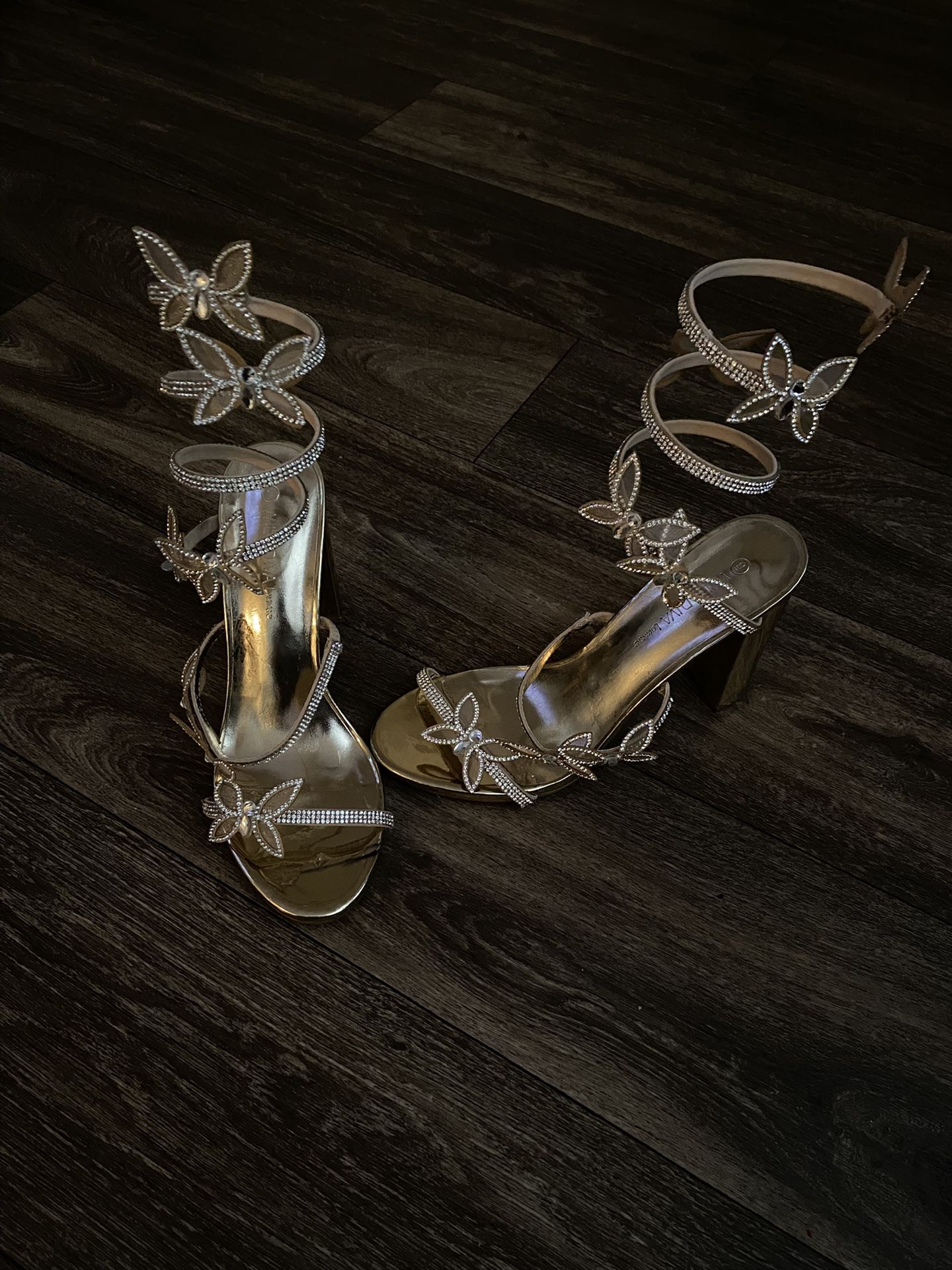 Gold Butterfly Heals