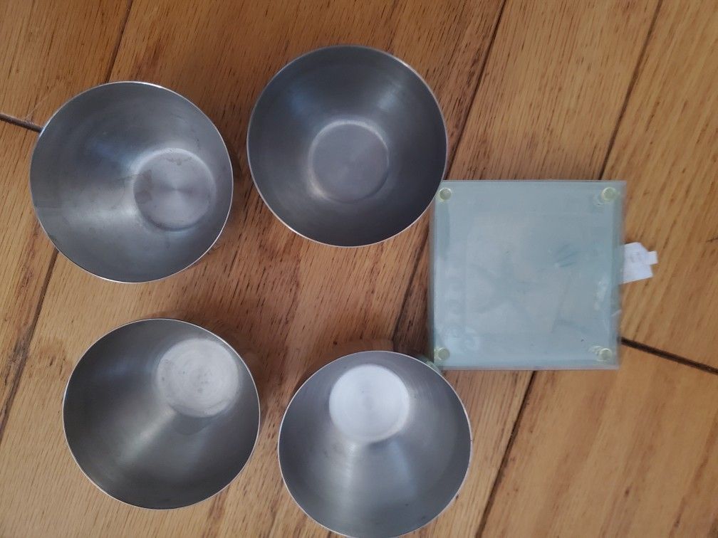 Stainless Steel Bowl And Cup Holder