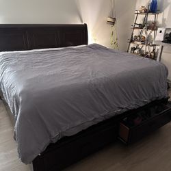 King Bed frame With Storage