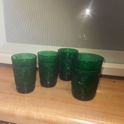 Set of 4 Vintage Anchor Hocking Green Glass Flat Juice Tumblers 