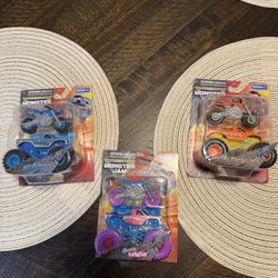 Monster Jam Truck And Bike Set