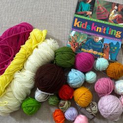 Knitting Book Yarn knitting needles & set of Crochet Hooks