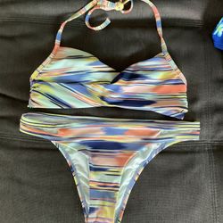 Used Like New Roxy 2 Piece Bikini Large Top Med Bottoms $12 Pick Up In Fontana 