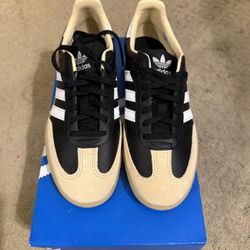 Brand New Adidas Samba OG Black And Beige